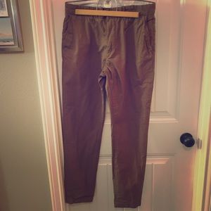 H&M Men’s Slim Fit Chino Pants